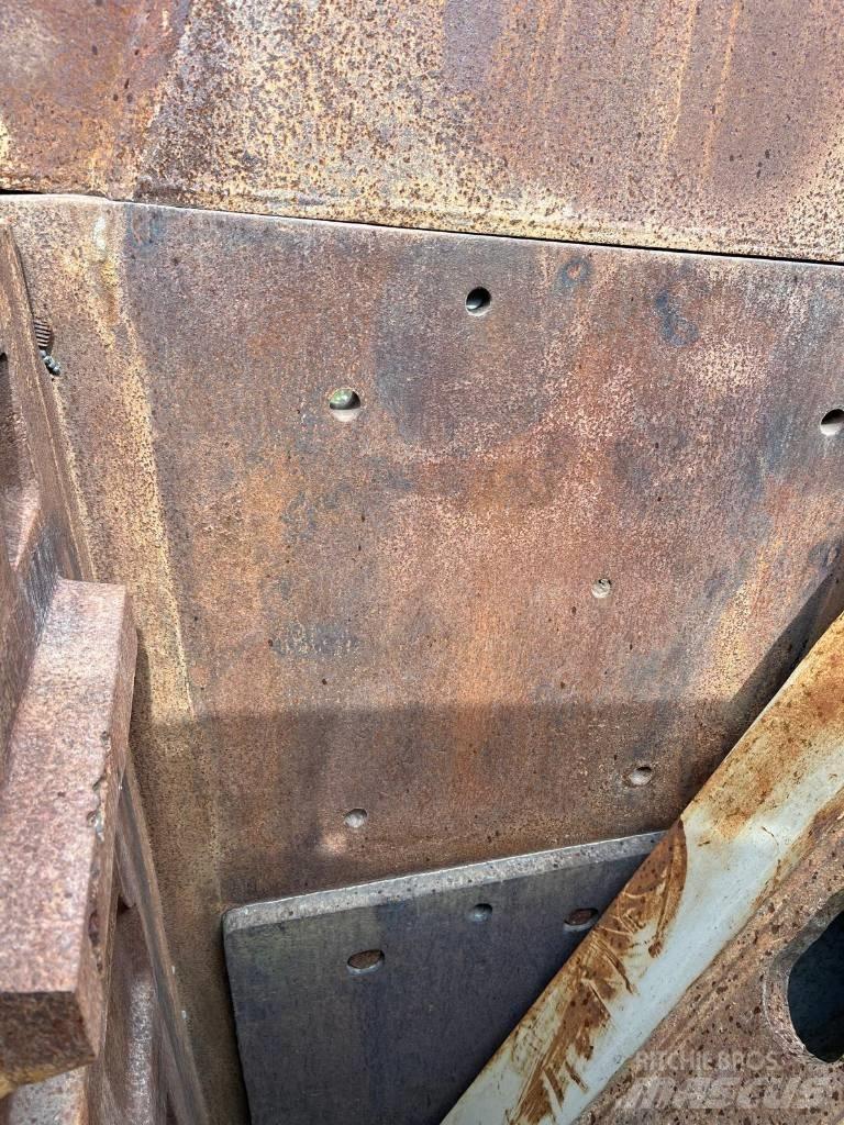 Sandvik QJ 340 Crushers