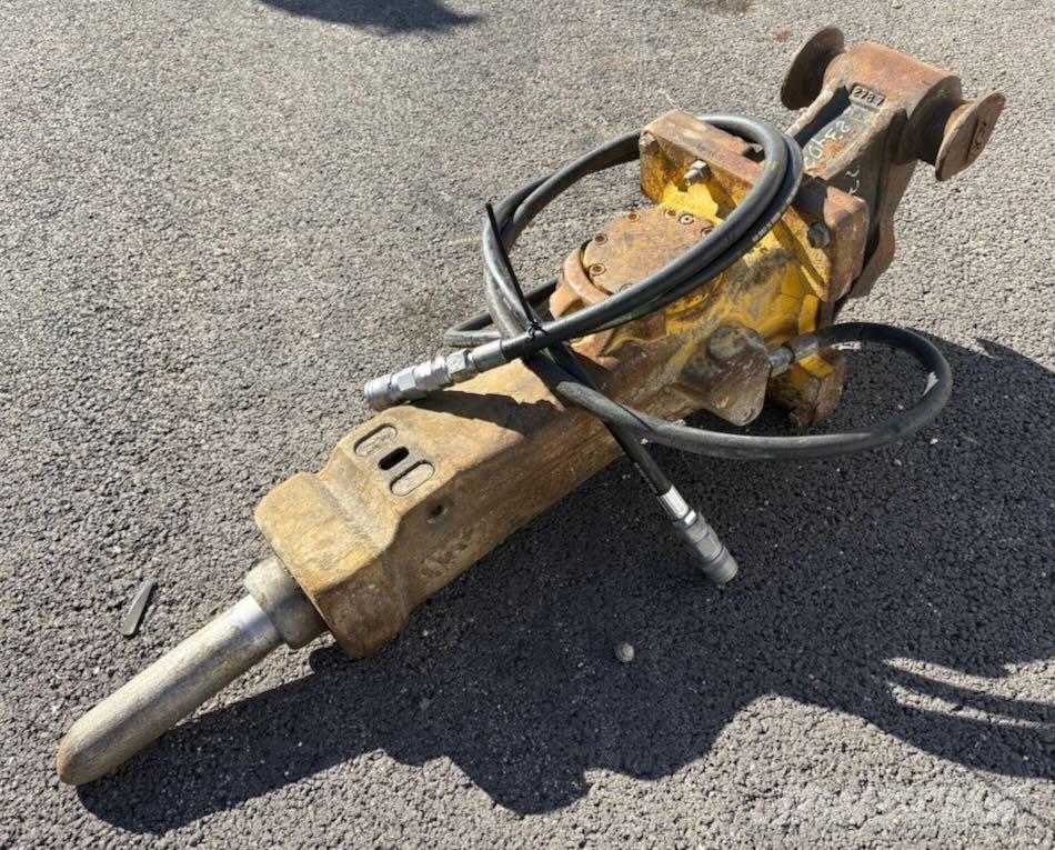 Atlas Copco SB 202 Hammers / Breakers