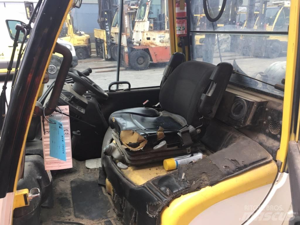 Hyster H4.0FT6 LPG trucks