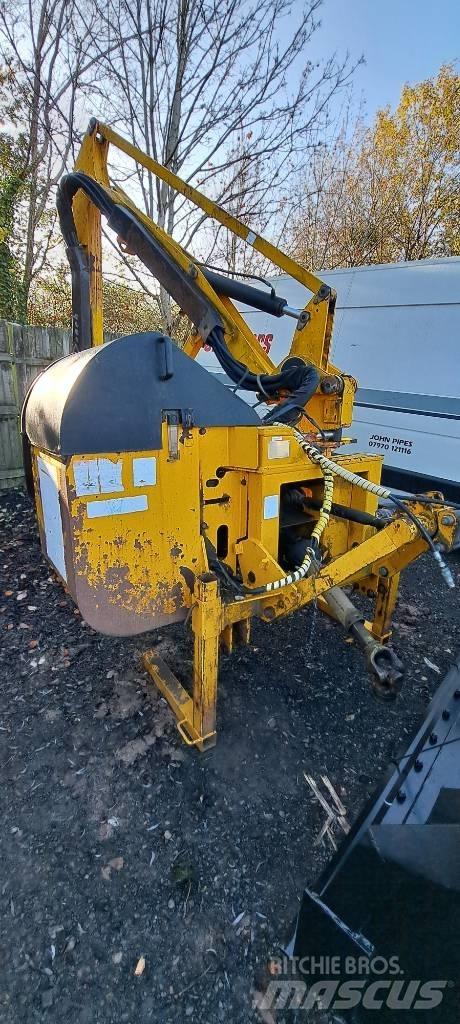 McConnel PA55 Hedge cutters