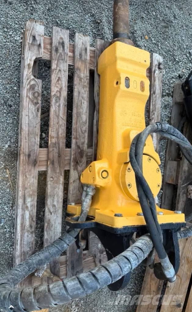 Epiroc BHB 305 Hammers / Breakers