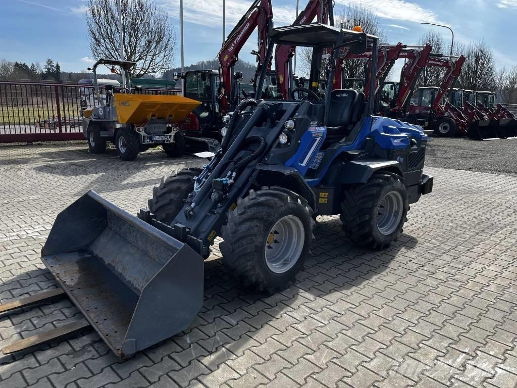 Multione 11.6 K Skid steer loaders