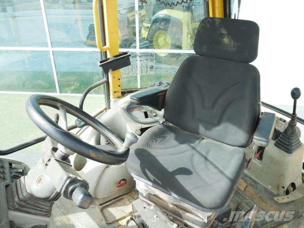 Komatsu WB 97 S-2 Backhoe loaders