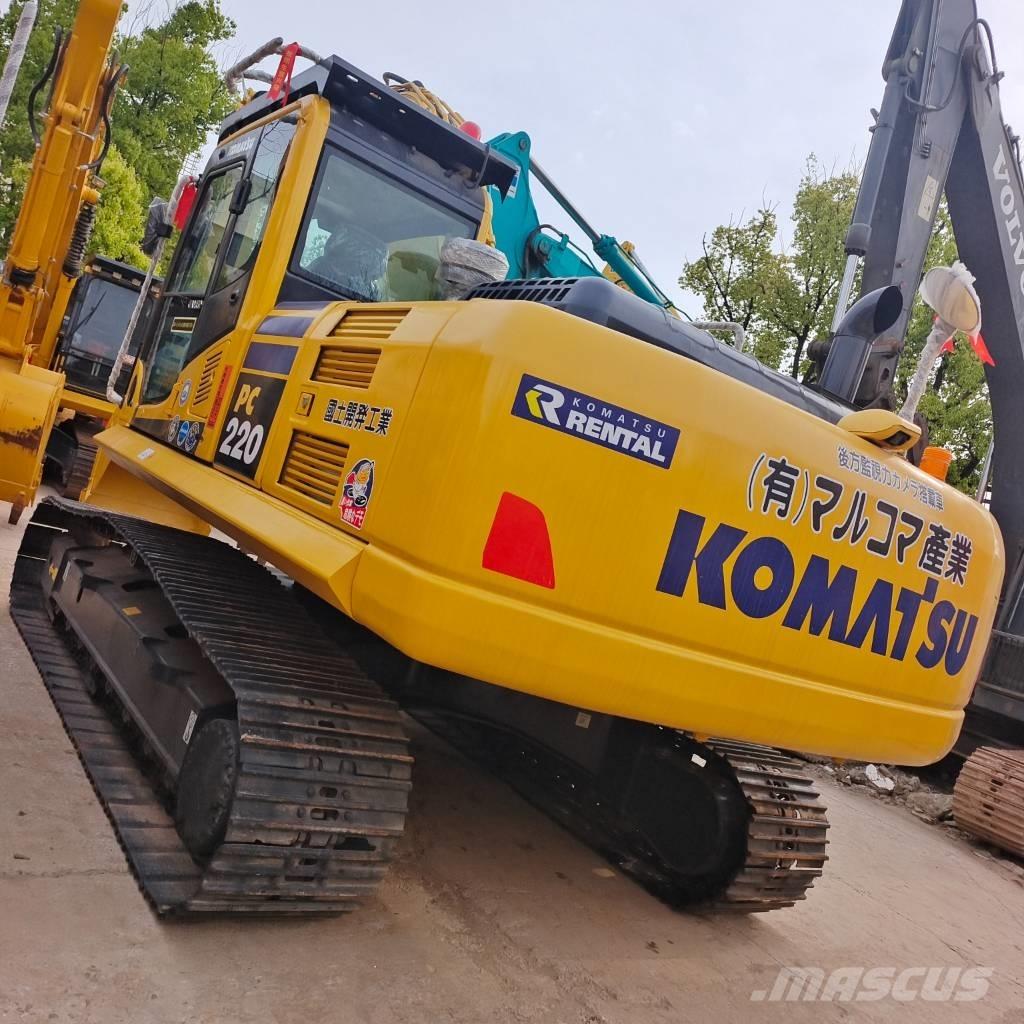 Komatsu PC 220-8 Crawler excavators