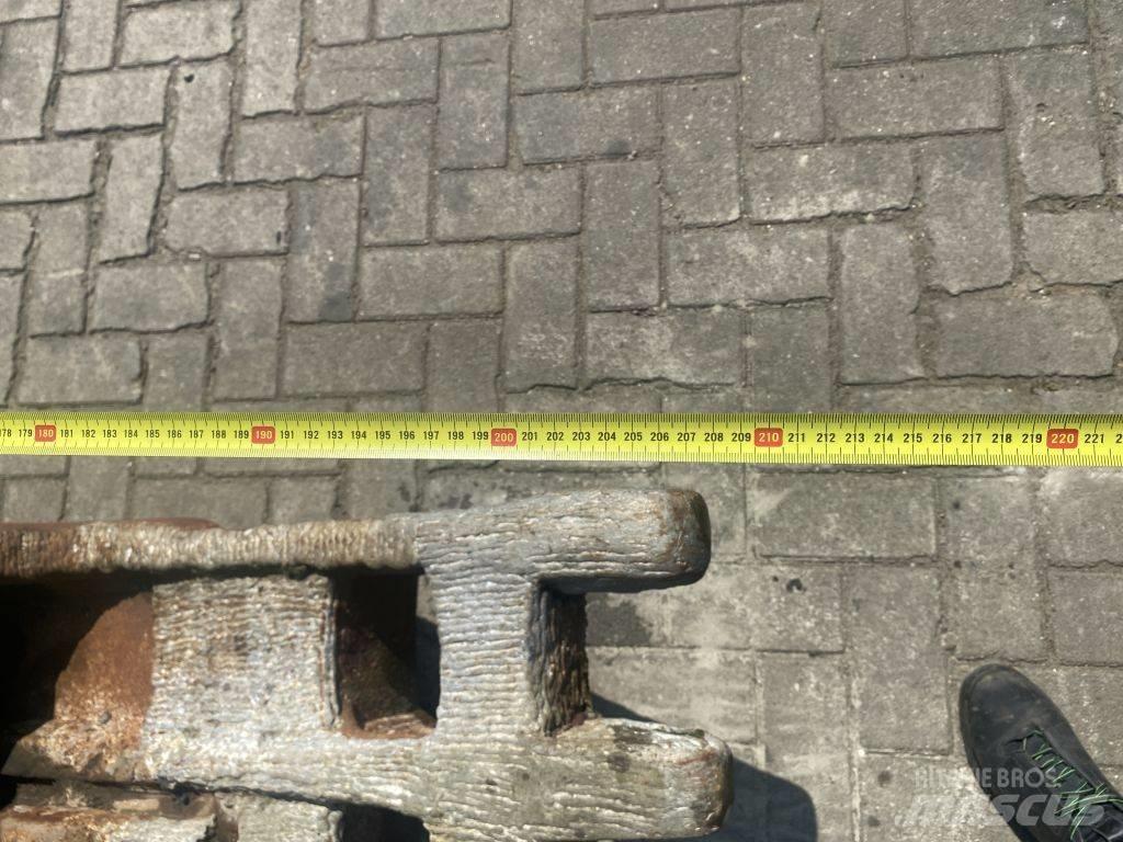  Crusher CW 30 Cutters
