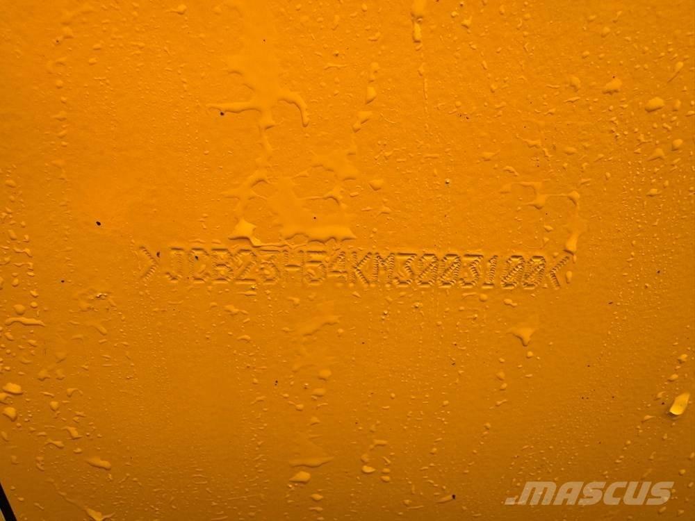 JCB 3CX PLUS AEC Backhoe loaders