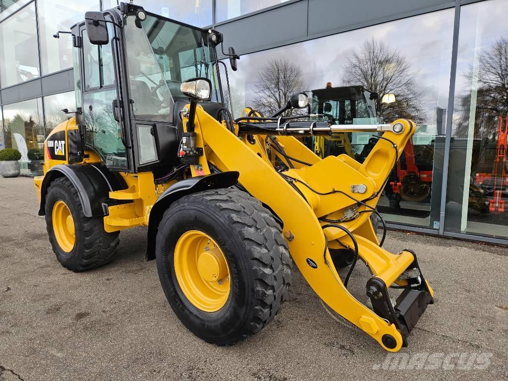 CAT 908m Wheel loaders