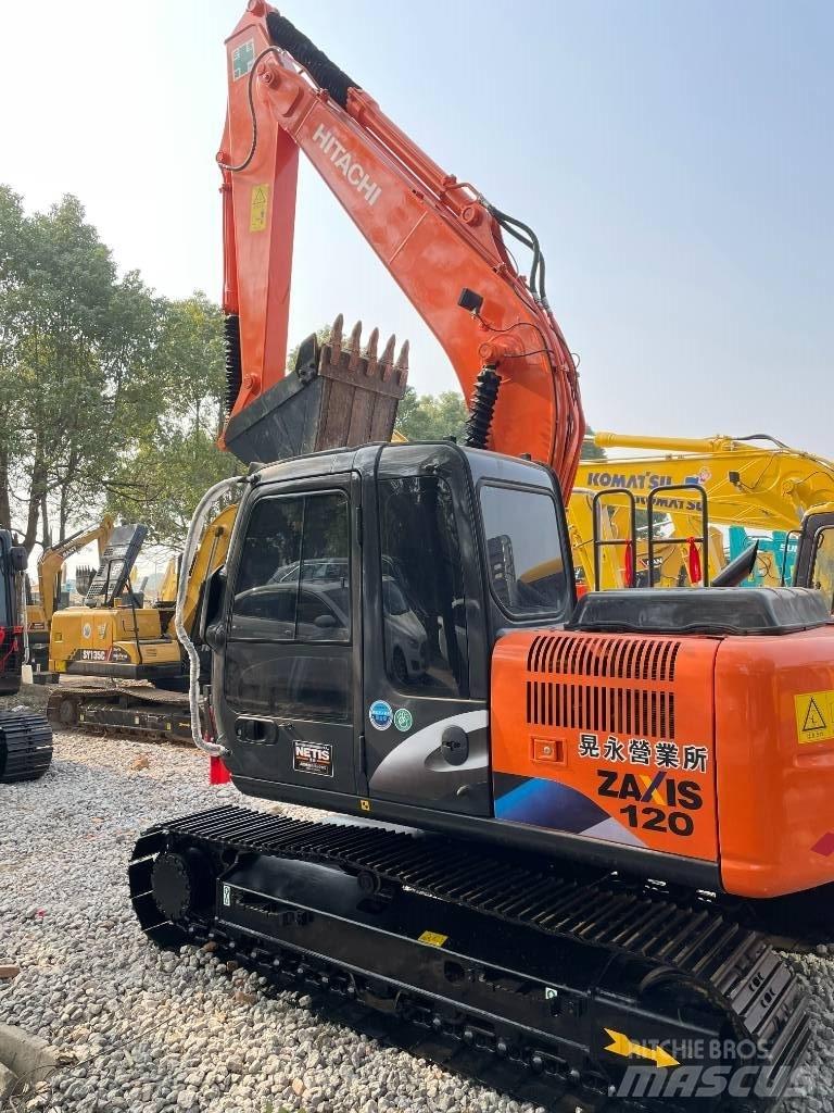 Hitachi 120 Crawler excavators