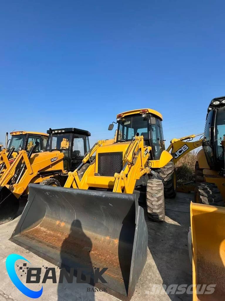 JCB 3 CX Backhoe loaders