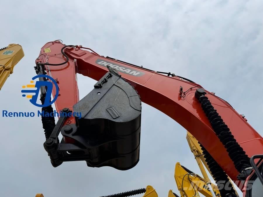 Doosan DX 340 Crawler excavators