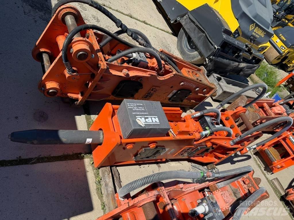 NPK GH 7 Hammers / Breakers