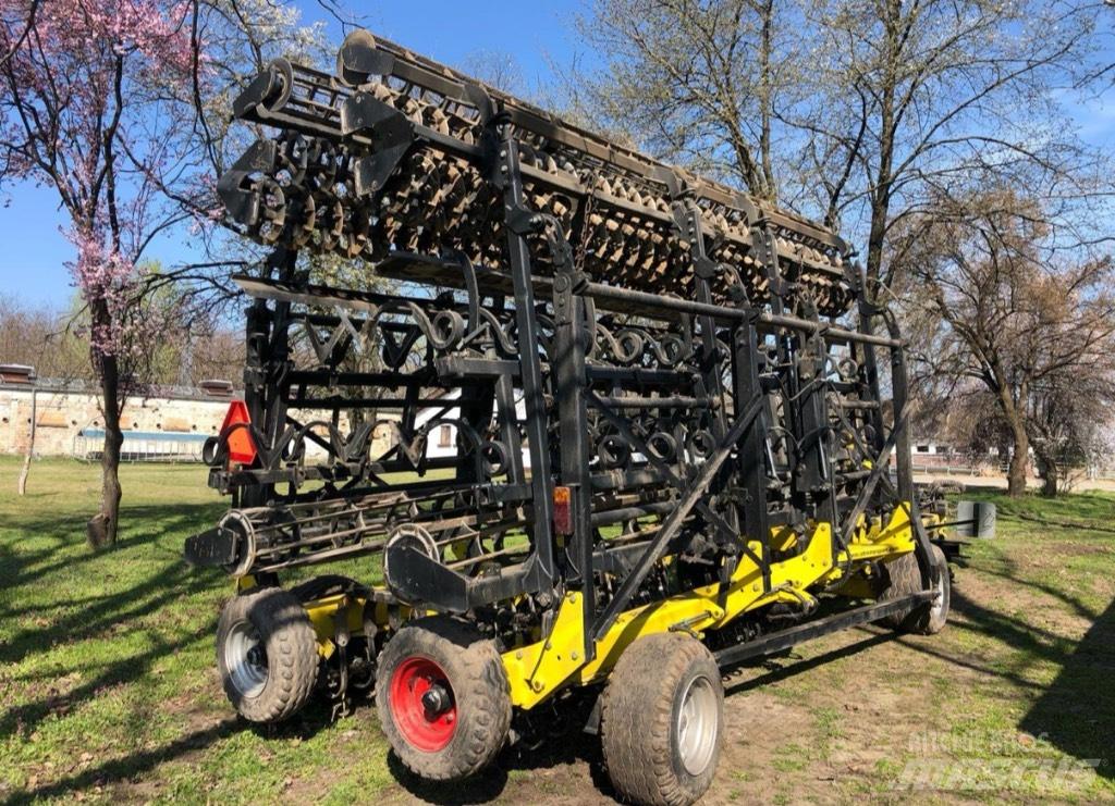 Bednar Swifter 12000 Comb harrows