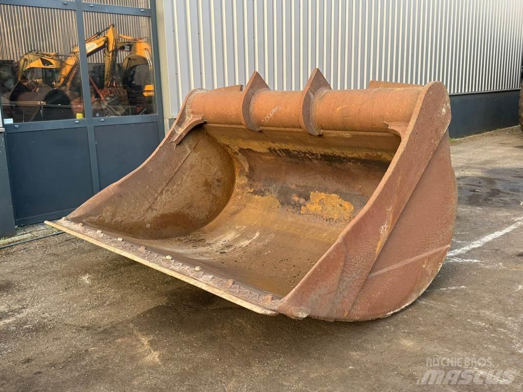  Onbekend NG-2600 Buckets