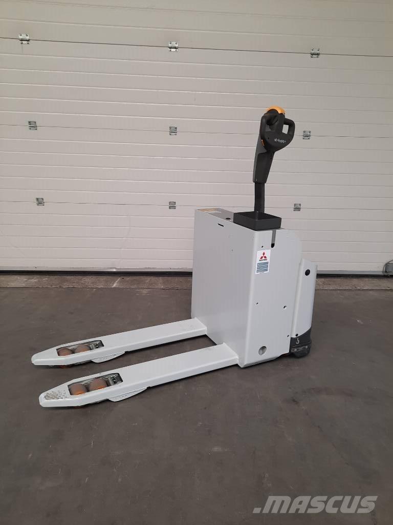 UniCarriers PLL180 Low lifter