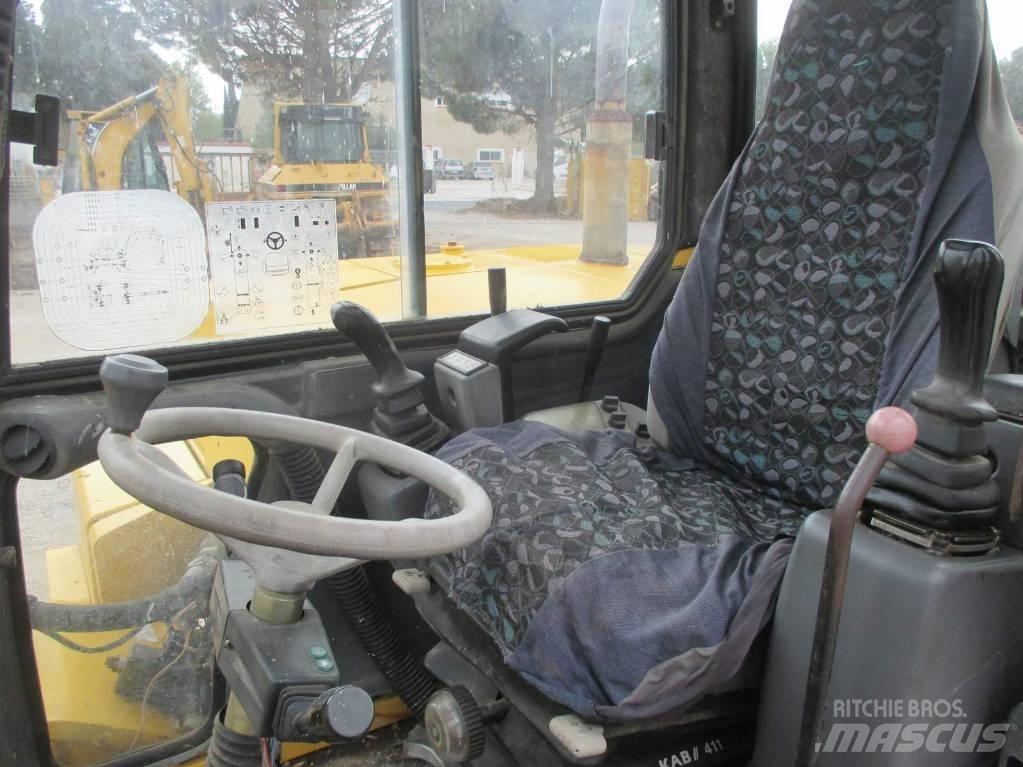 Komatsu PW 95 Midi excavators  7t - 12t