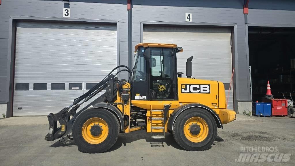 JCB 411 Wheel loaders