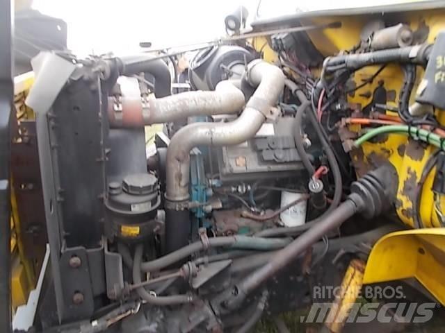 International 4900 Crane trucks