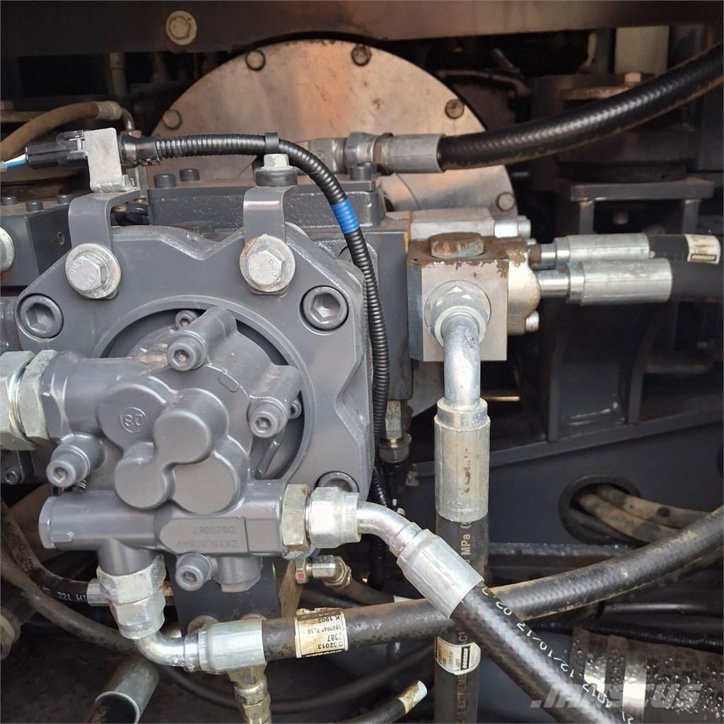 Doosan DX140LC Crawler excavators