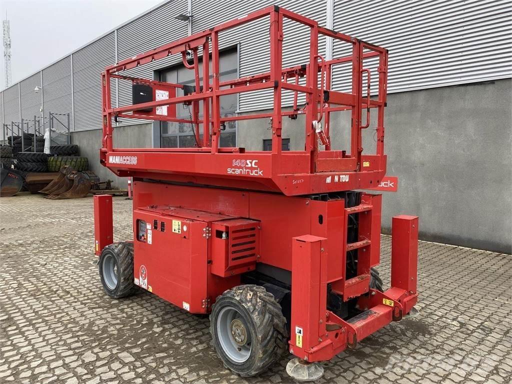 Manitou 140SC Scissor lifts