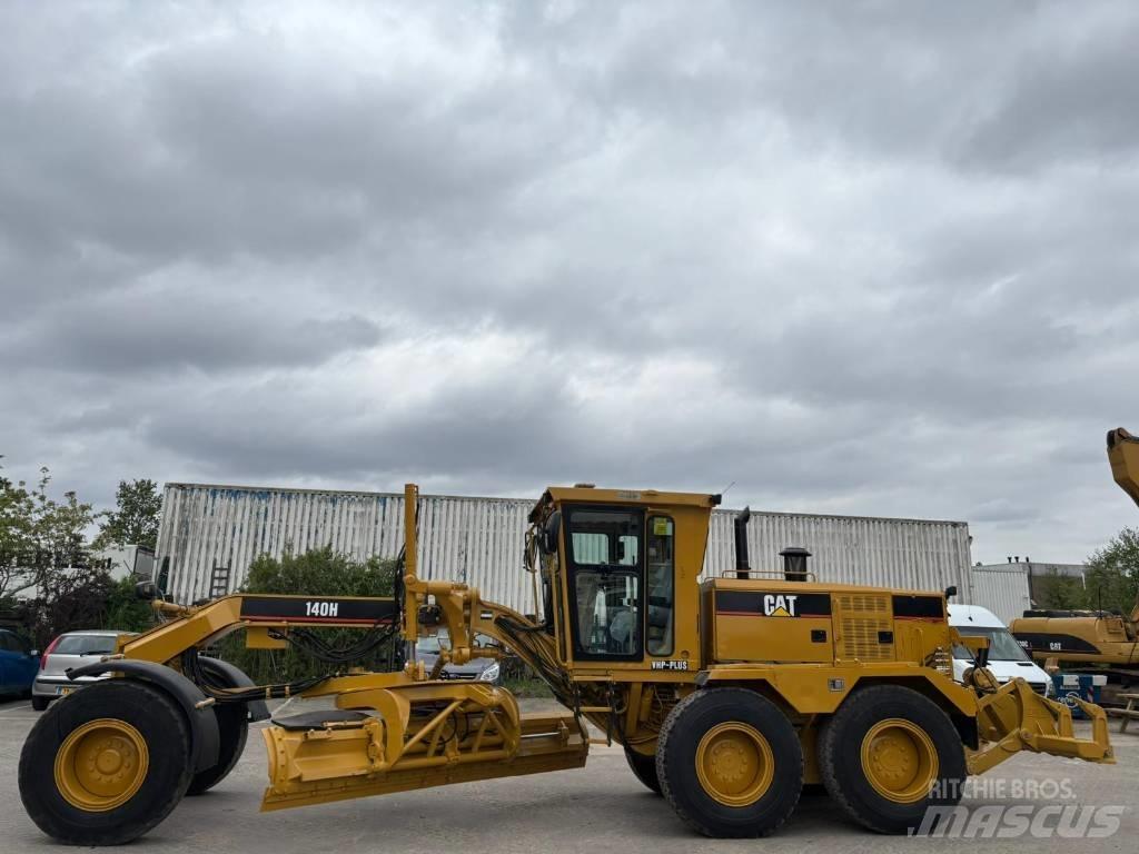 CAT 140 H Graders