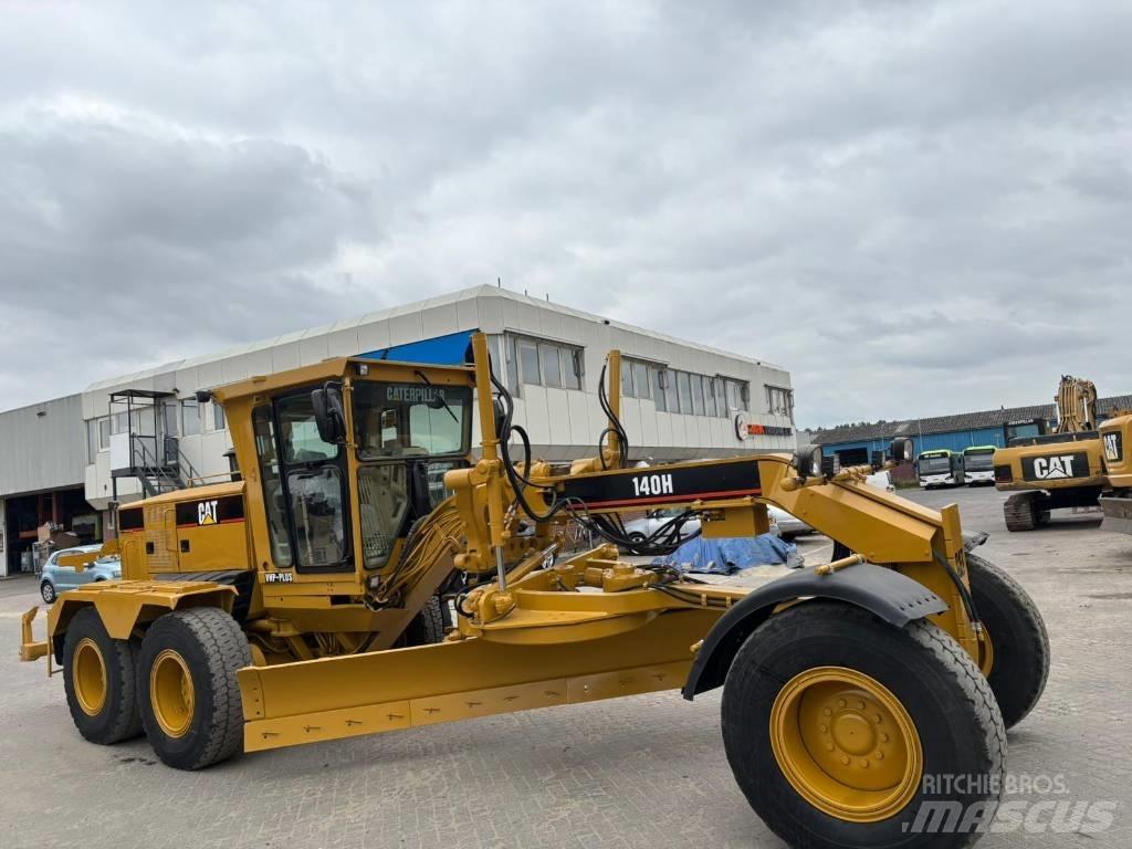 CAT 140 H Graders