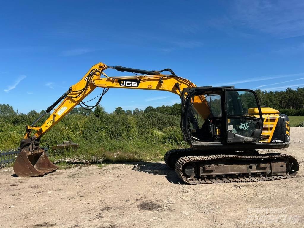 JCB JS 130 LC Crawler excavators