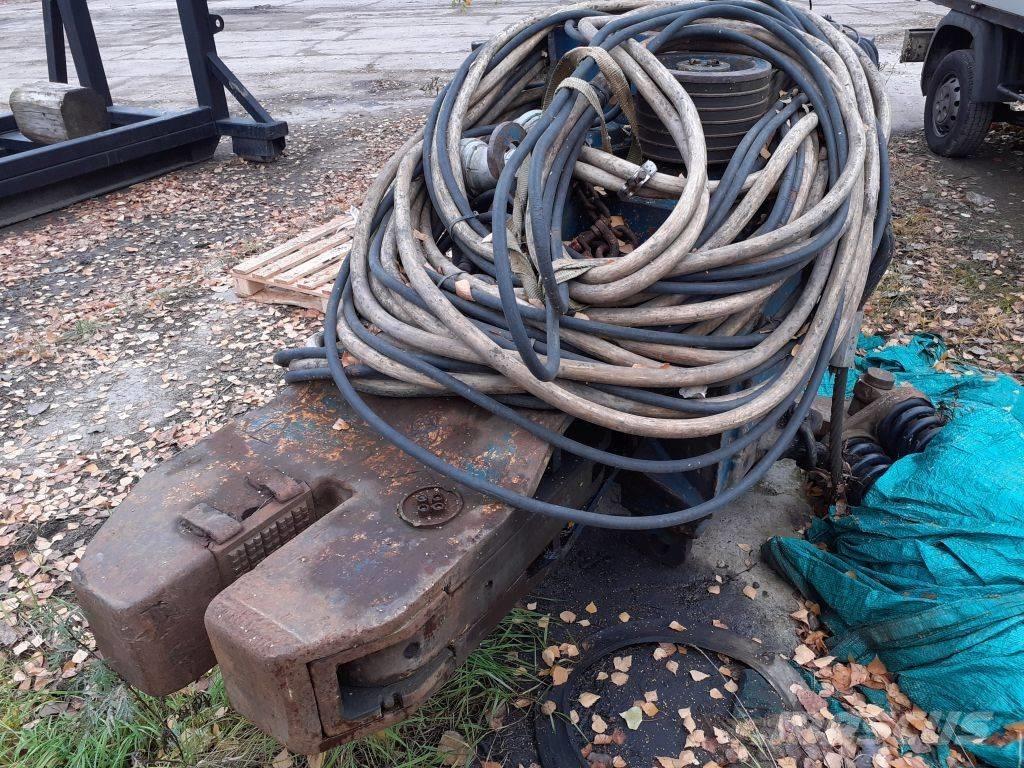  Tomen VM2-2000 Hydraulic pile hammers