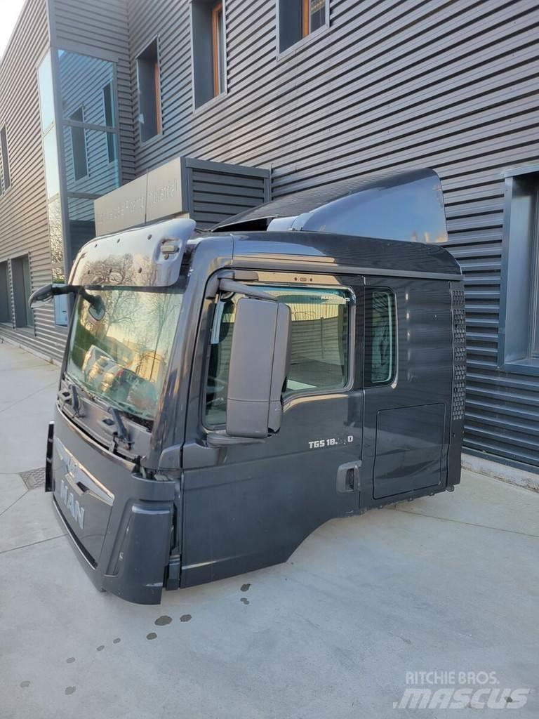 MAN TGS EURO 6 Cabins and interior