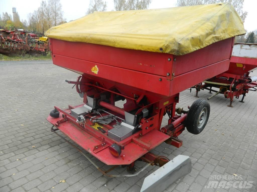Bredal B 2 Mineral spreaders