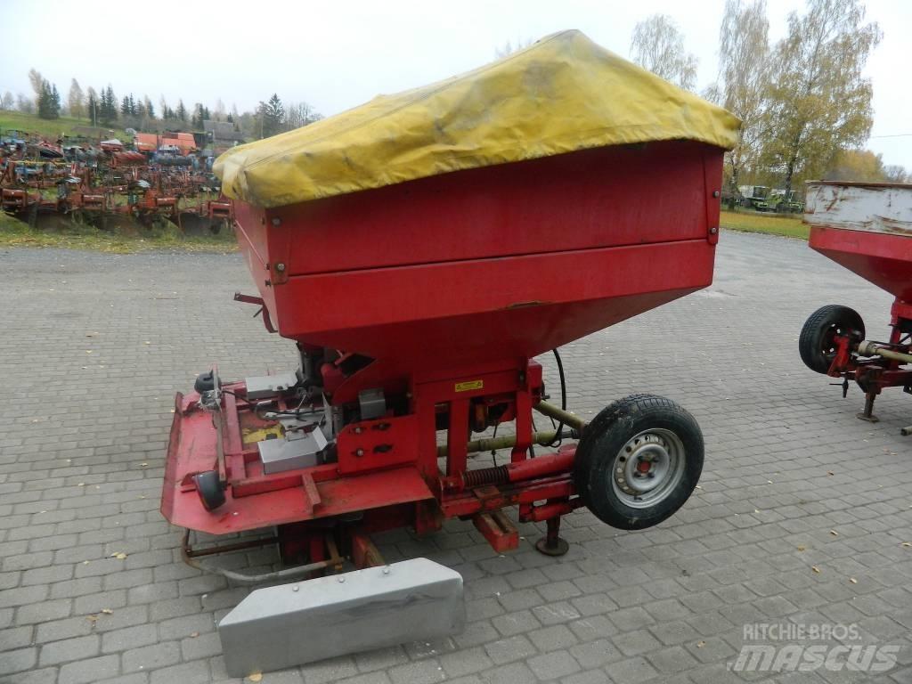 Bredal B 2 Mineral spreaders