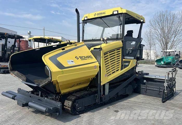 Bomag BF 600C-2 Asphalt pavers