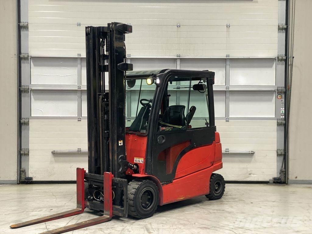Hyster J3.0XN Electric forklift trucks