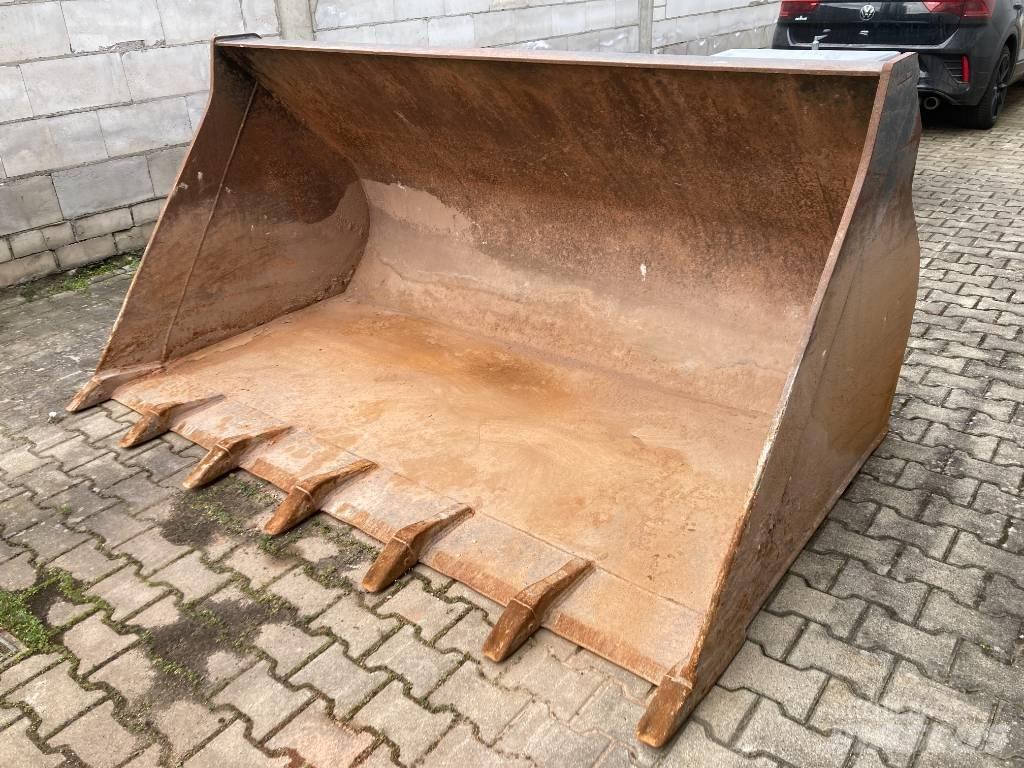 Volvo L70 / L90 Buckets