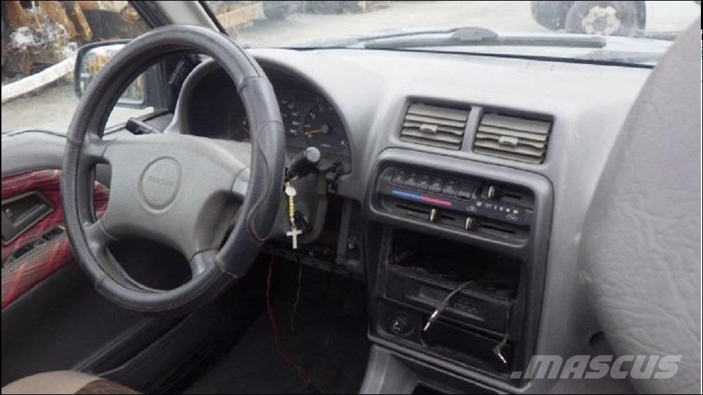 Suzuki Vitara 1 Cars