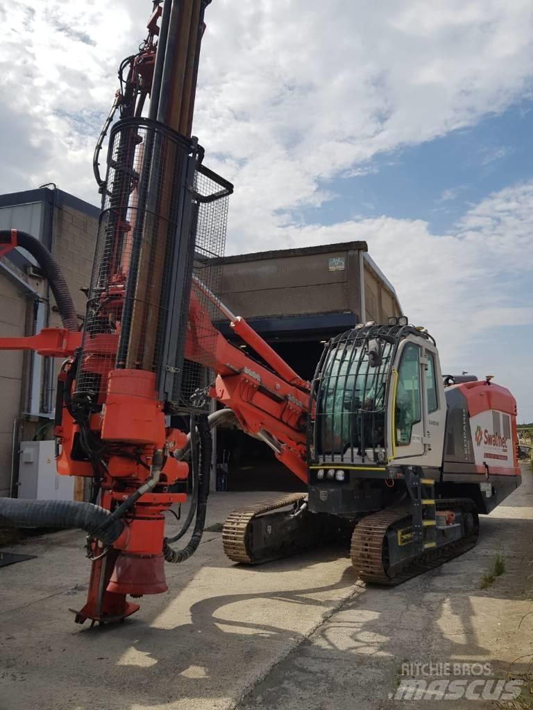 Sandvik DI 550 Surface drill rigs