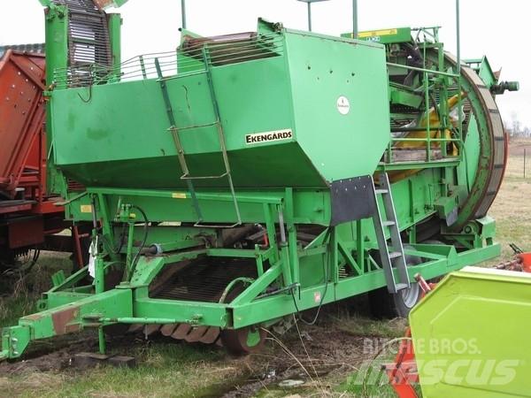  Ekengard 2 Potato harvesters and diggers