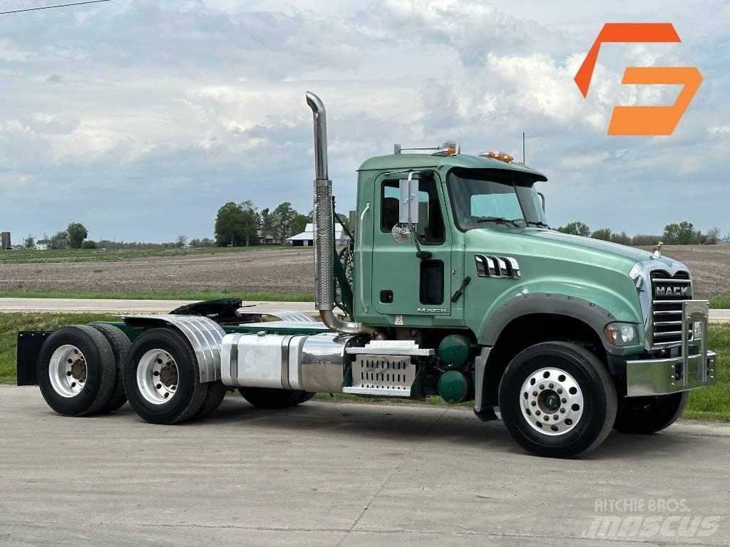 Mack GU713 Tractor Units
