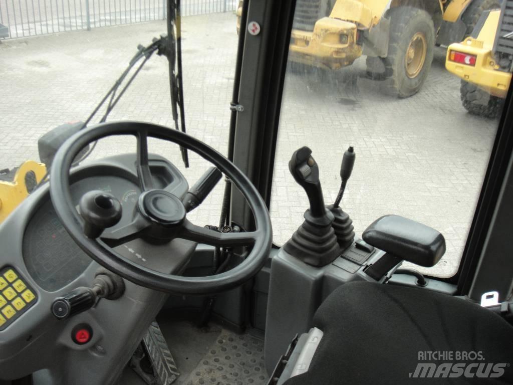 Volvo L 30 B Wheel loaders