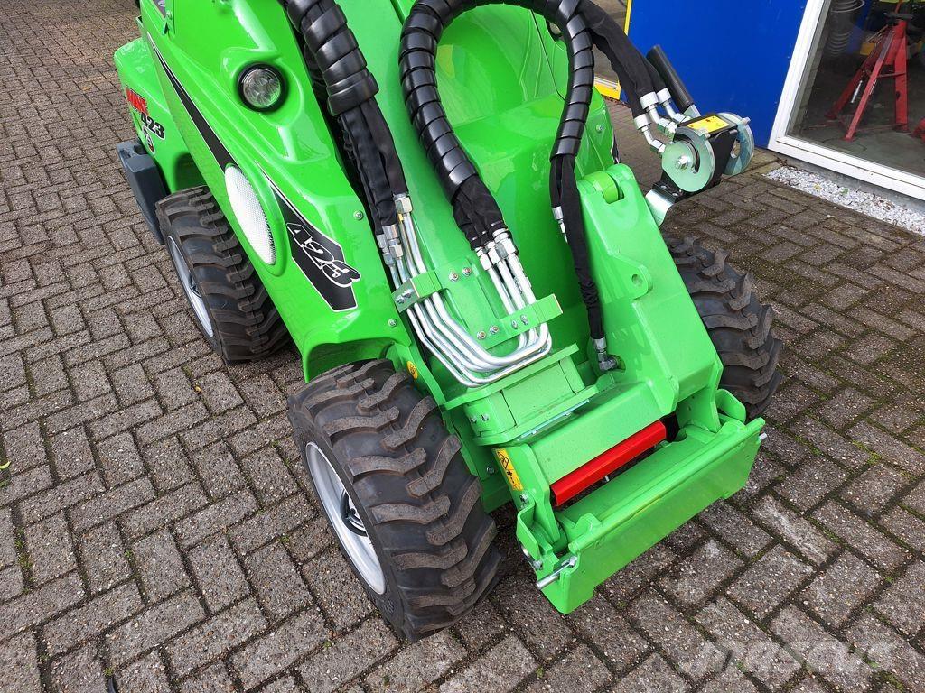 Avant 423 TDL Special excavators