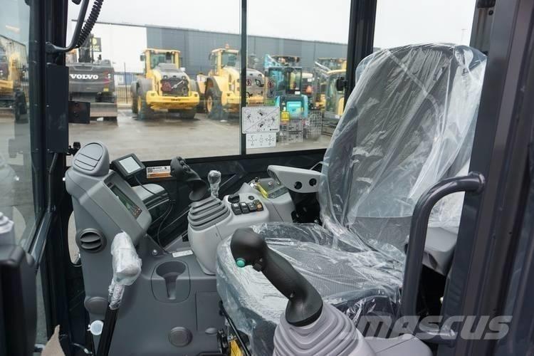 Airman AX 33 U Mini excavators < 7t (Mini diggers)