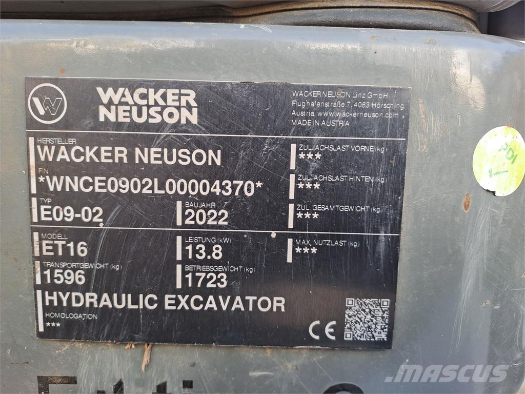 Wacker Neuson ET16 Crawler excavators