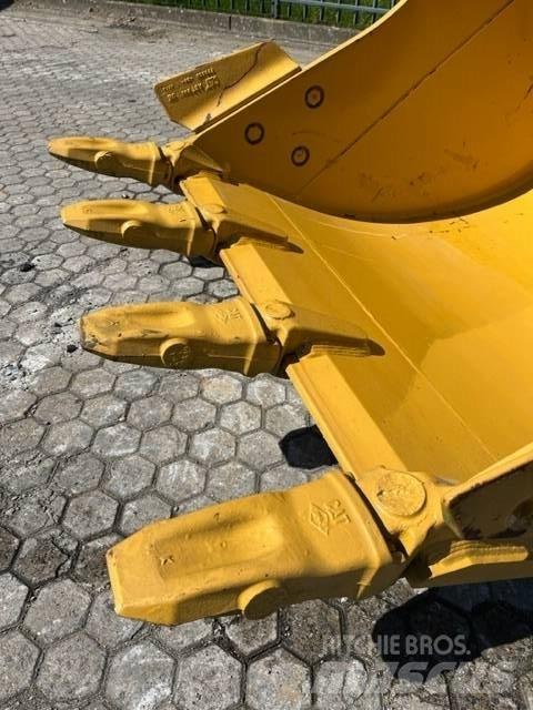 CAT 324 CAT Bucket Buckets
