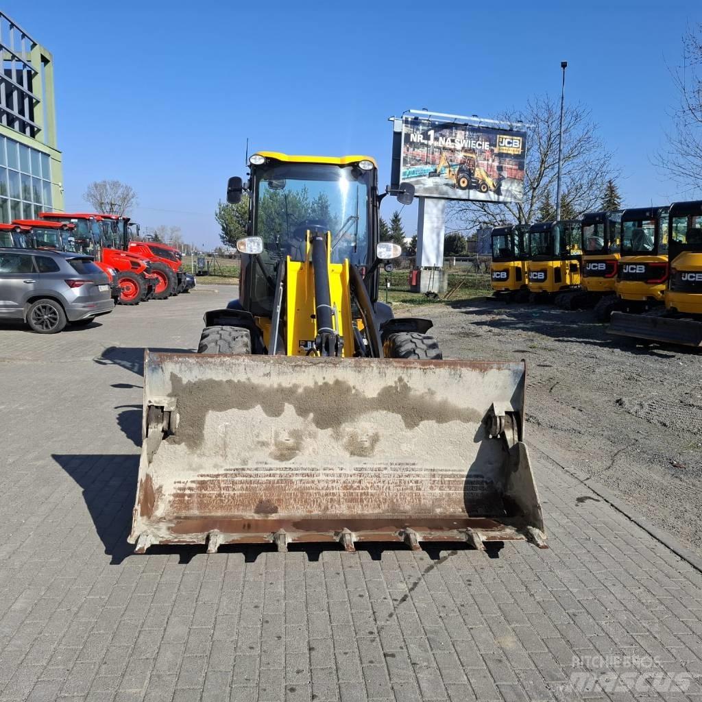JCB 409 Wheel loaders
