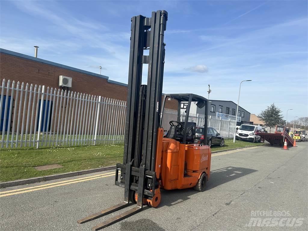  B315-73SS Narrow aisle truck