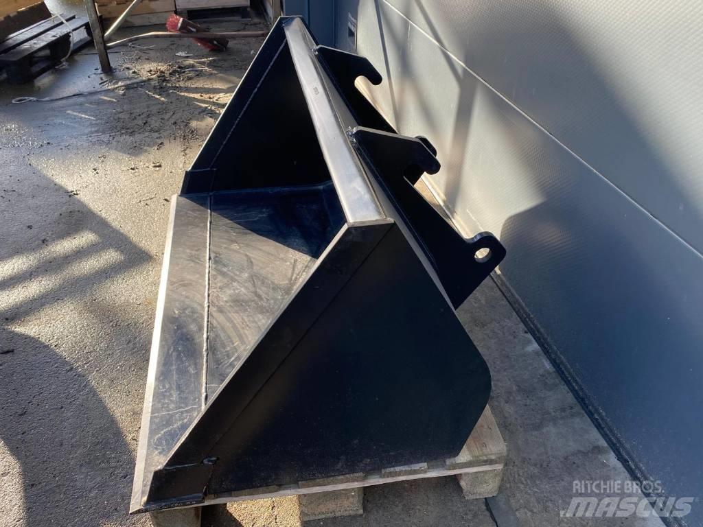GiANT GRB-1300 Buckets