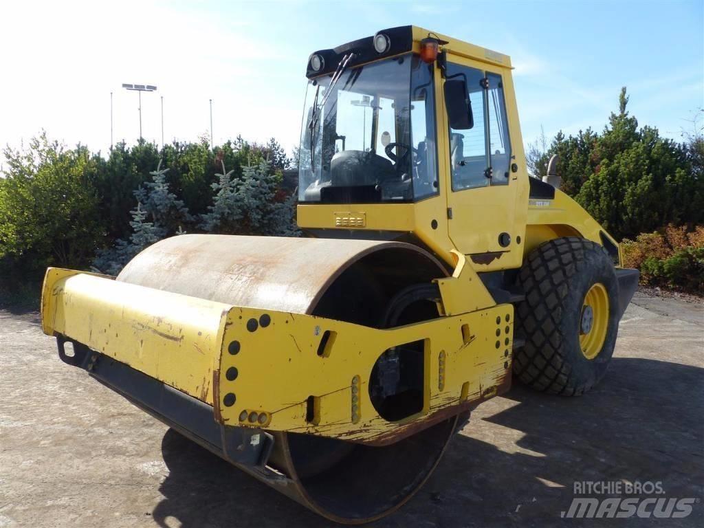 bmw 213d Single drum rollers