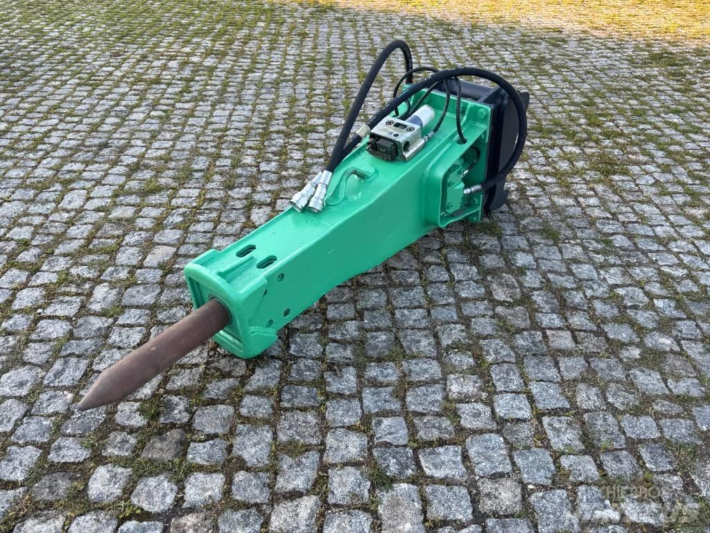 Montabert 300 Hammers / Breakers