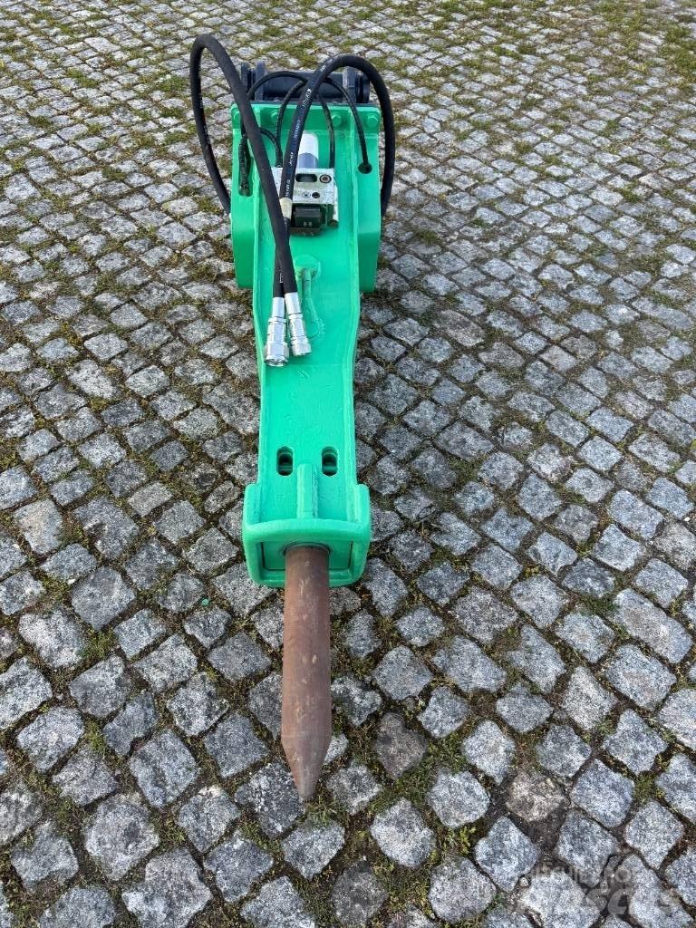 Montabert 300 Hammers / Breakers