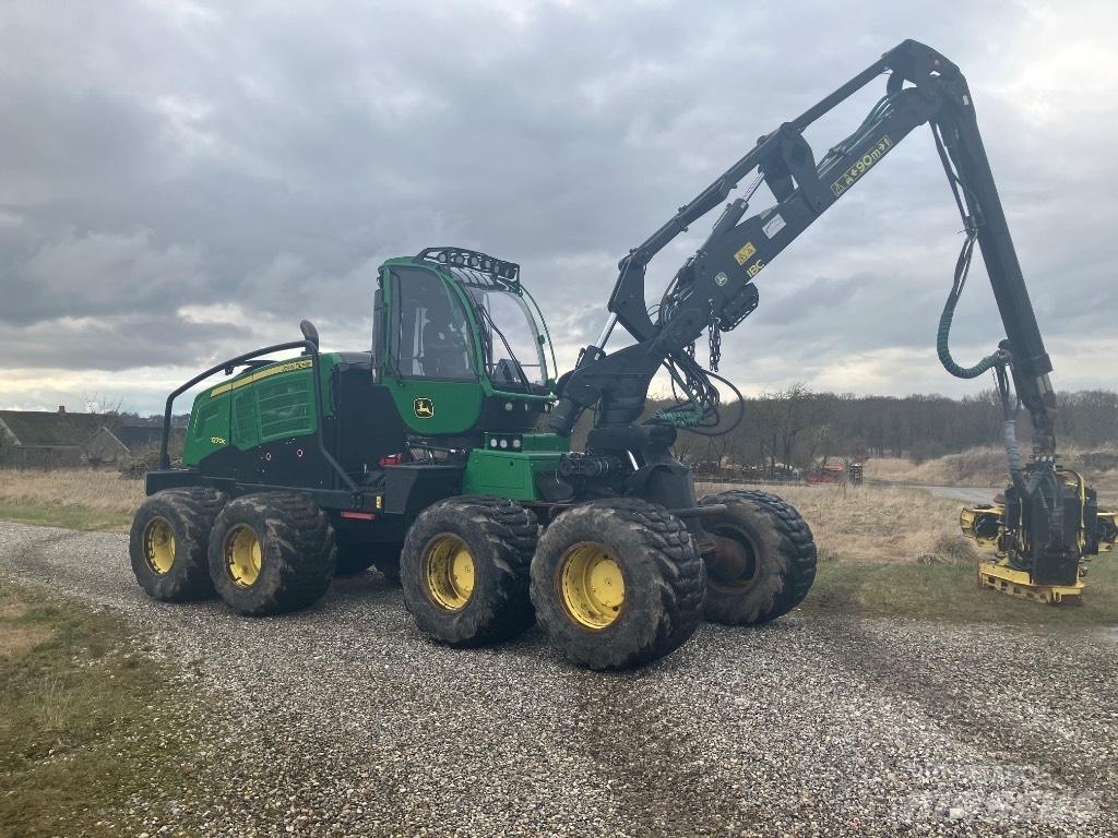 John Deere 1270G Harvesters
