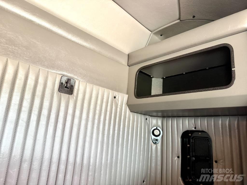 Kenworth T 800 Tractor Units
